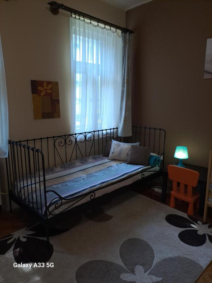 Ferienwohnung Szell 3 Apartman Szombathely Exterior foto